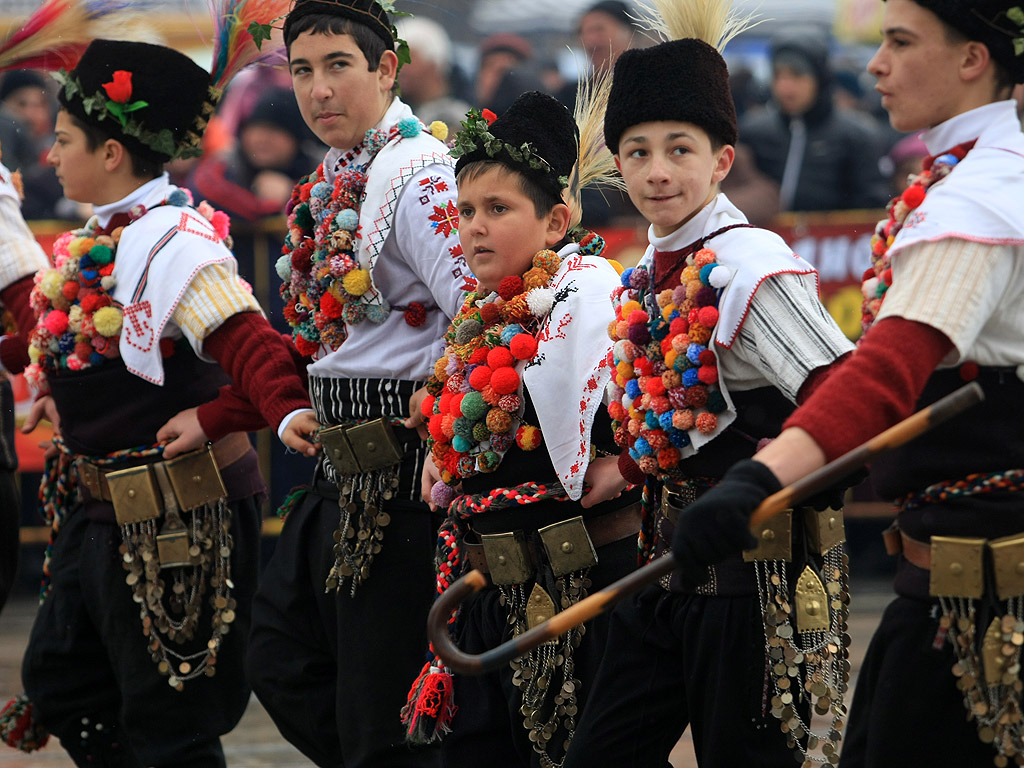 Международен фестивал на маскарадните игри, "Сурва 2014" гр. Перник