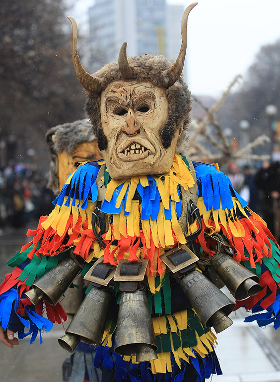 Международен фестивал на маскарадните игри, "Сурва 2014" гр. Перник