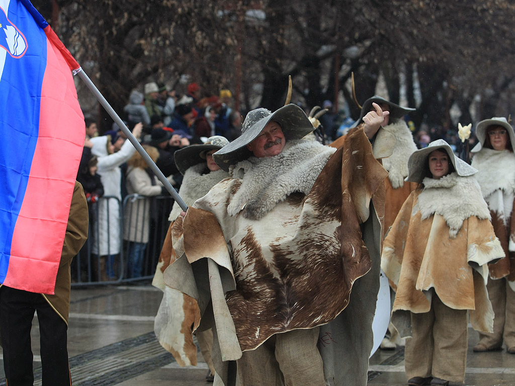 Международен фестивал на маскарадните игри, "Сурва 2014" гр. Перник