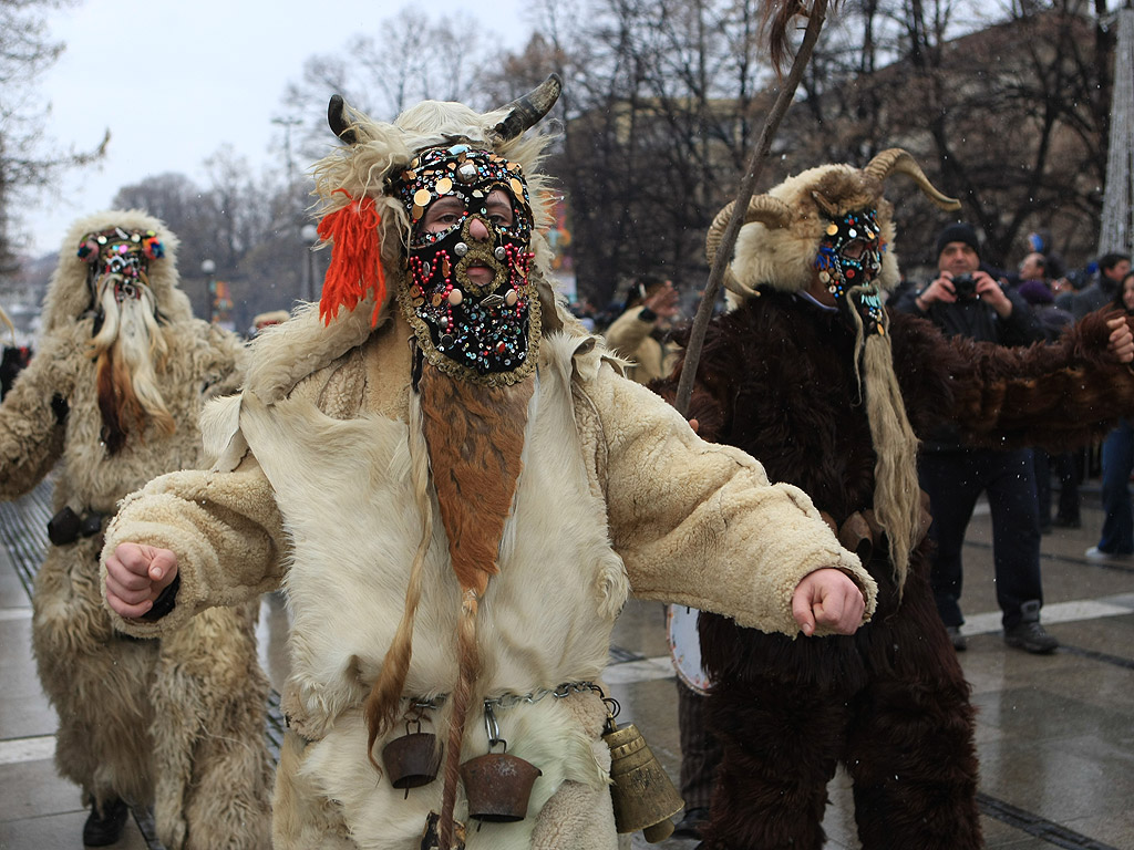 Международен фестивал на маскарадните игри, "Сурва 2014" гр. Перник