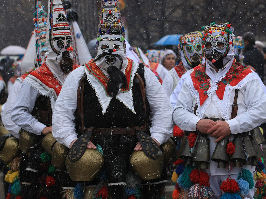 Международен фестивал на маскарадните игри, "Сурва 2014" гр. Перник