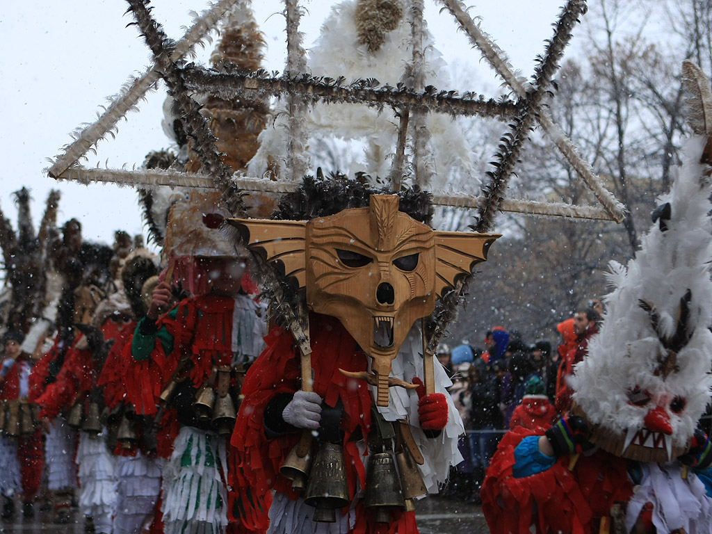 Международен фестивал на маскарадните игри, "Сурва 2014" гр. Перник