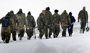 Румъния: Армията помага за почистването на пътищата