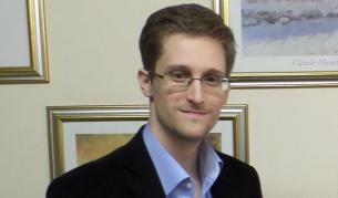 Едуард Сноудън