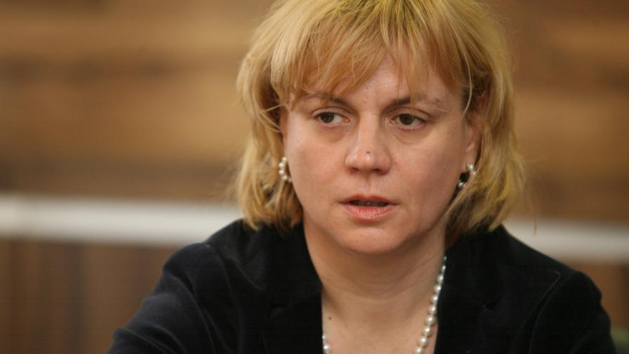 Министър Терзиева е разпоредила промяна в устройствения план на Царево