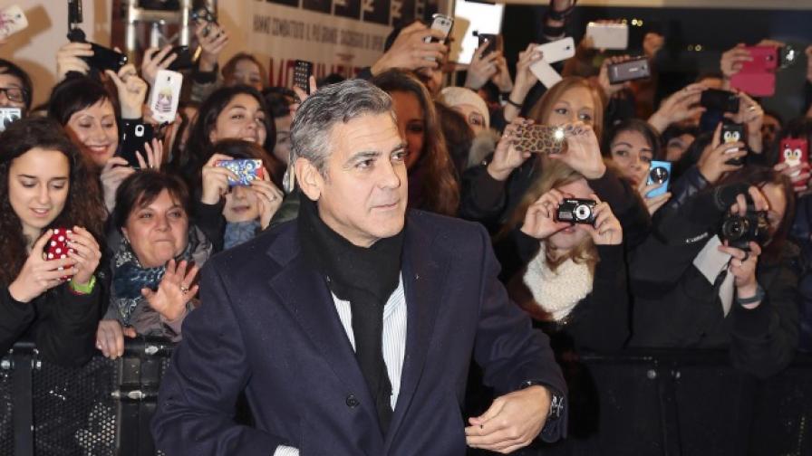 Джордж Клуни засегна британците, но спечели покана от Гърция