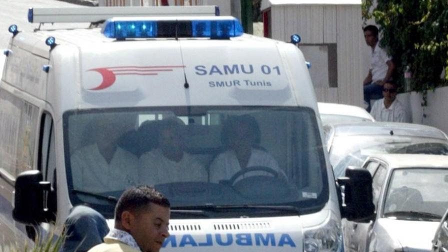 Либийски военно-медицински самолет се разби в Тунис