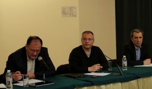 Властта заседава в Боровец