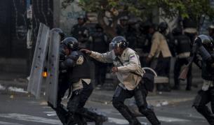 Нови жертви на протестите във Венецуела