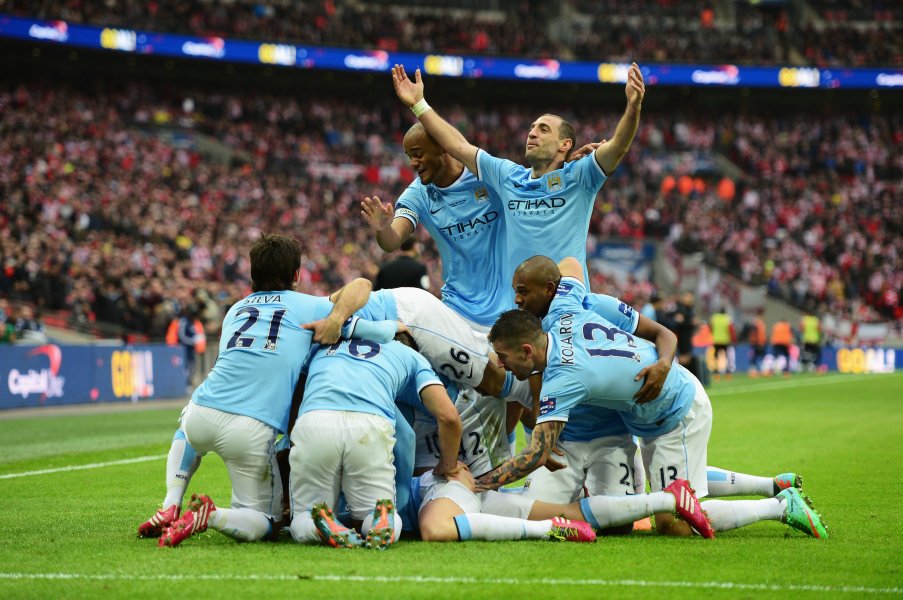 Манчестър Сити триумфира с Купата на Лигата след победа с1