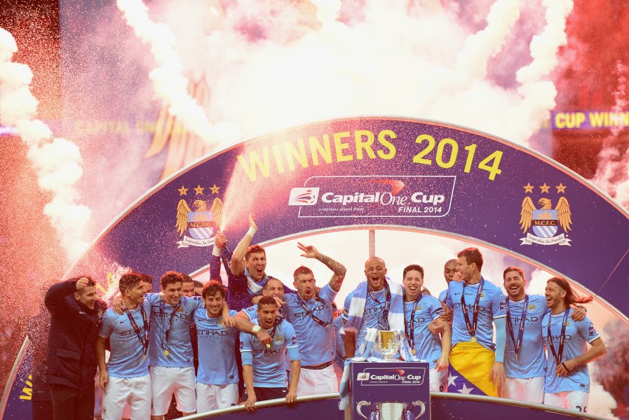 Манчестър Сити триумфира с Купата на Лигата след победа с1