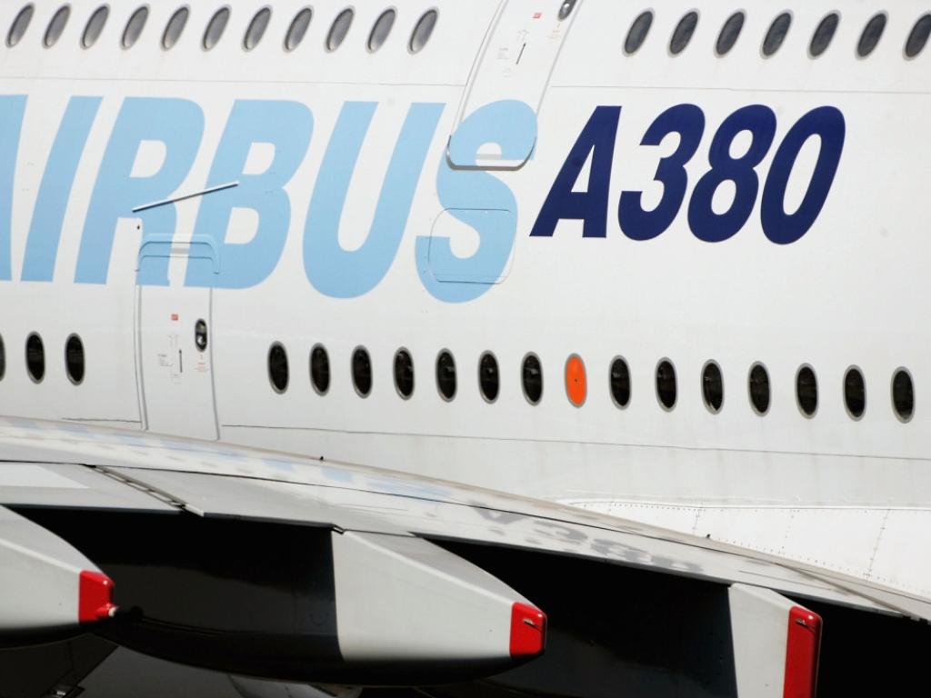 Неочаквана изненада посреща пътниците на огромния пътнически самолет А380 летящ