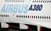 Как МиГ-ове пресрещнаха А380, идващ към София