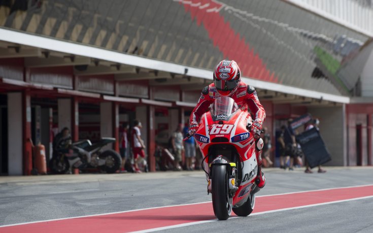 MotoGP тестове в Барселона