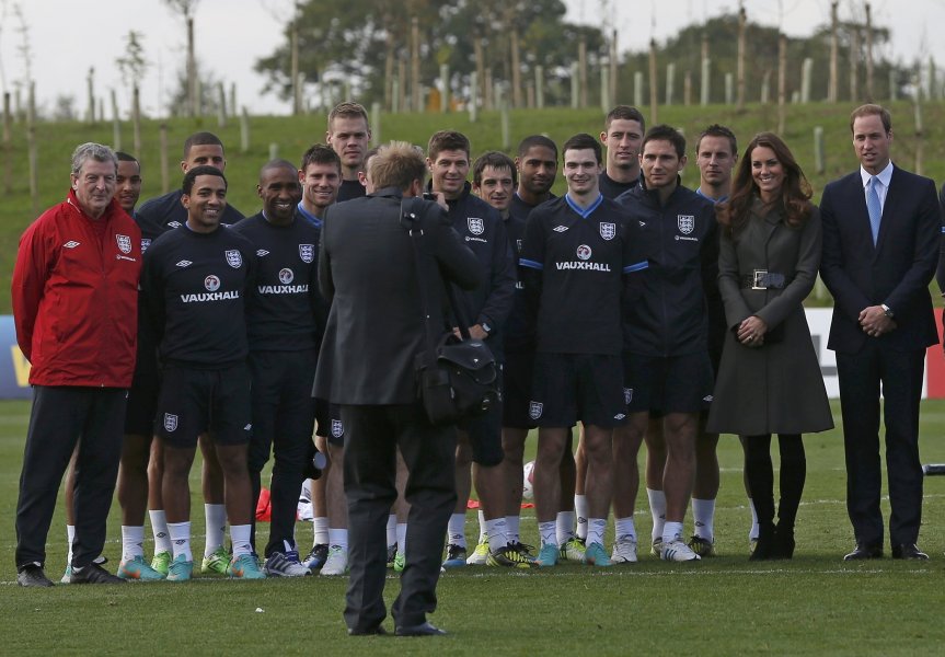Дукеса Кейт и принц Уилям при английските национали1