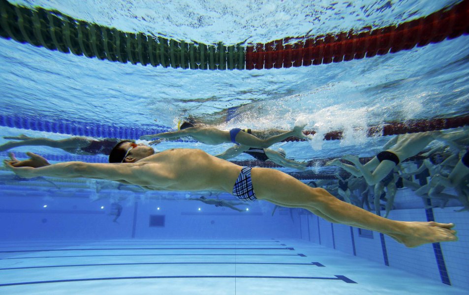 Олимпийците тренират в London Aquatics Centre1