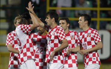 Хърватия стартира с победа в контролите преди Евро 2012