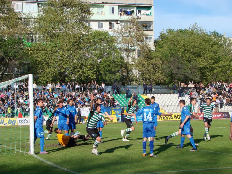 Левски оцеля след късна драма във Варна1