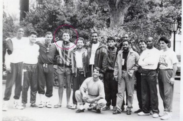 Сигурно се чудите каква е тази снимка Снимката определено не1