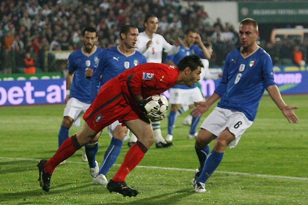 България Италия 0 01