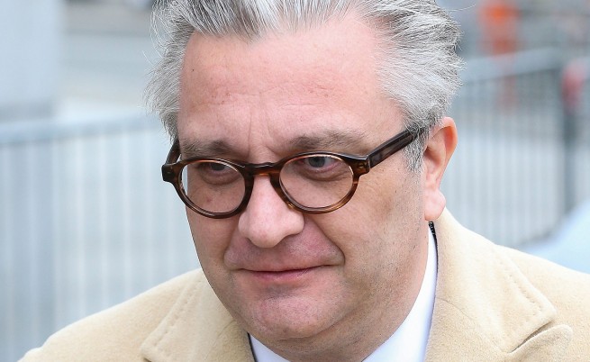 Водевил и психодрама в белгийското кралско семейство