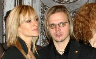 Удар в мантинелата