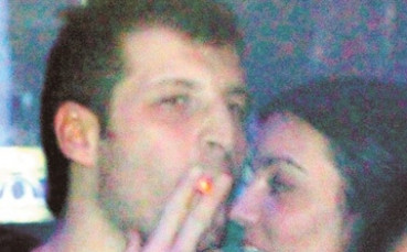 Баскетболист на ЦСКА празнува в нощен бар