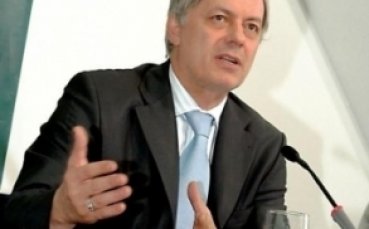Валентин Михов: Дайте им базите, за да видим инвеститорите