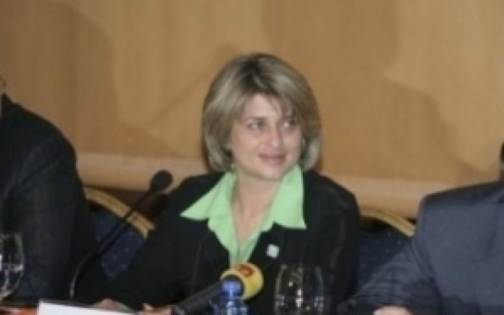 Весела Лечева: Проблемът е на всички