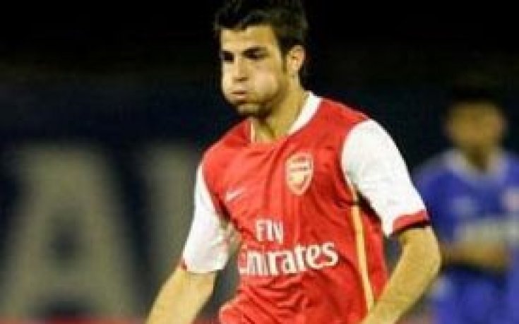 Фабрегас се връща в Барселона