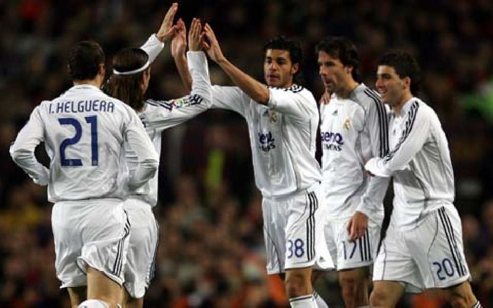 Реал Мадрид излиза с четирима в атака