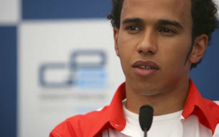 Стартът в Малайзия най-труден в кариерата на Хамилтън