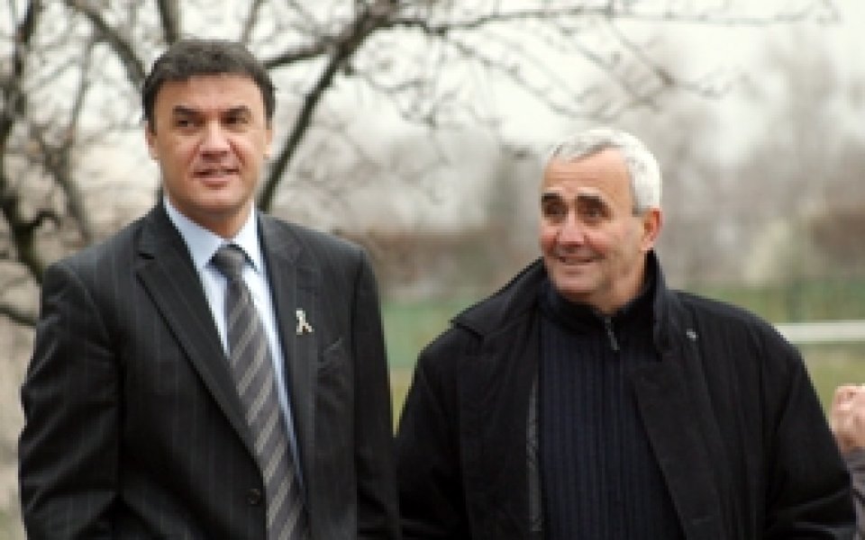 Боби Михайлов потвърди: Стоичков и Херо подадоха оставки