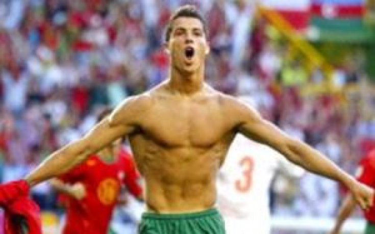 Дешан: Роналдо е обречен да стане футболист на годината