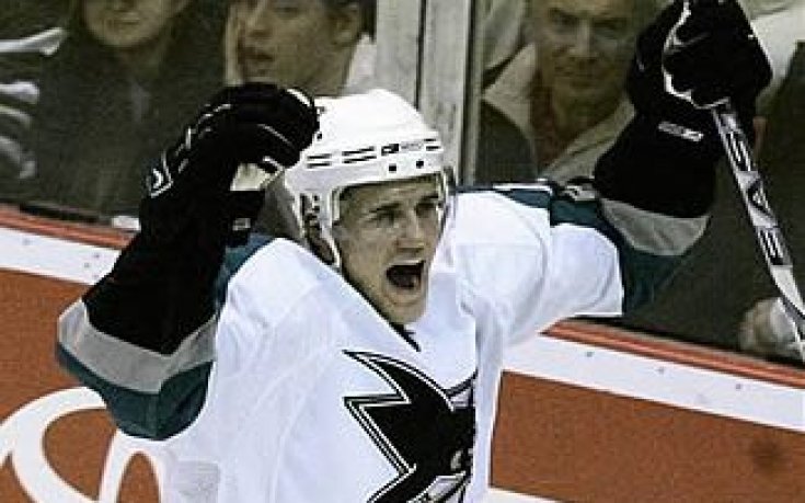 Набоков спасява 34 удара при победа на Сан Хосе