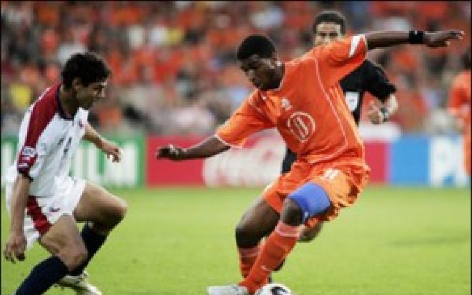 Холандия с втора победа на Евро 2007