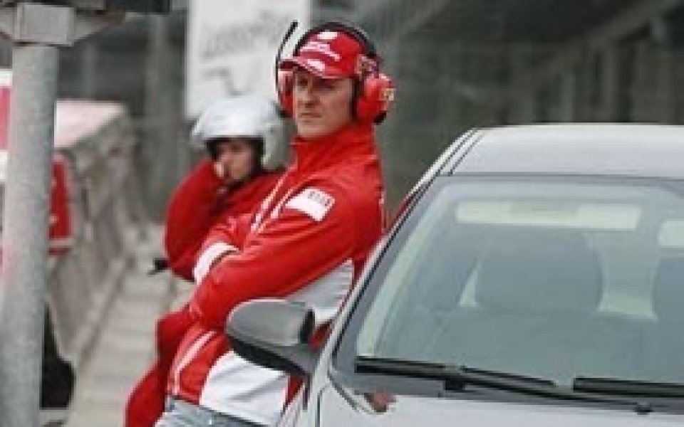 Шумахер отново подкара болид на Ферари