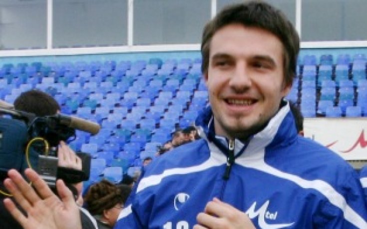 Сини асове преподписват с Левски