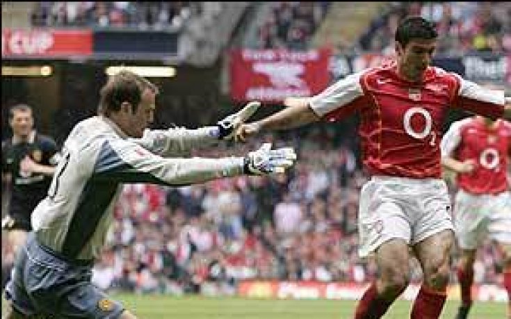 Рейнджърс взе Рой Керъл