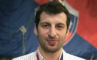 Папалукас предпочете ЦСКА пред НБА