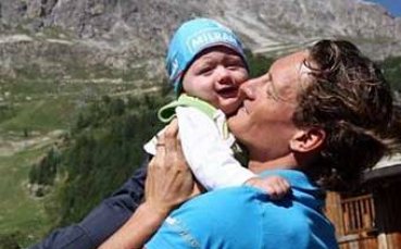 Състезател бе хоспитализиран след падане на Тур дьо Франс