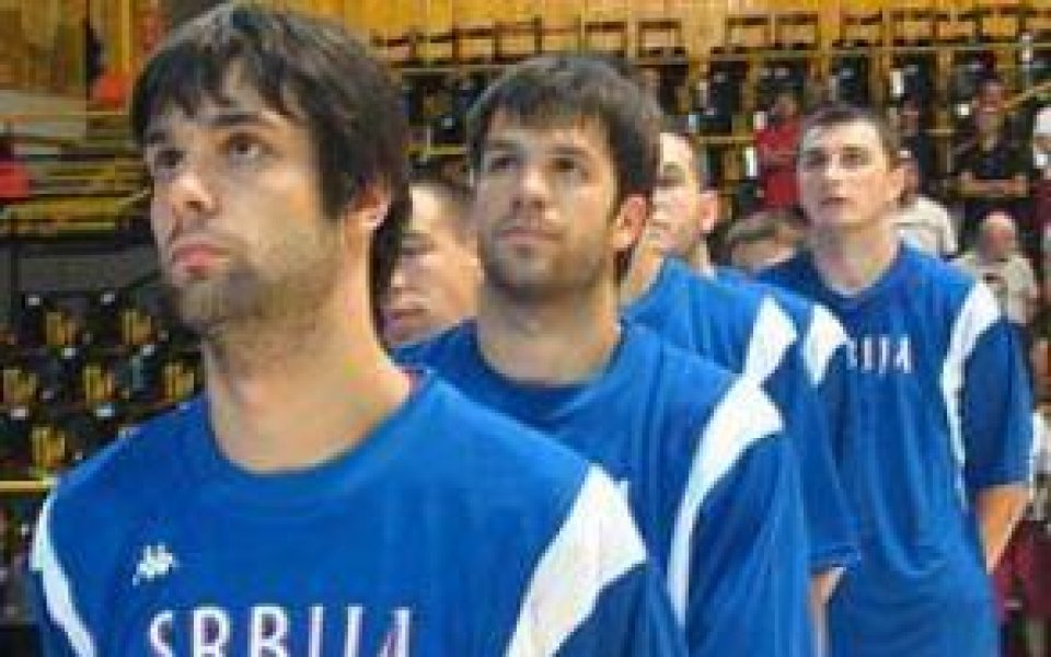 Сърби срещу хървати на баскетбол в Бормио