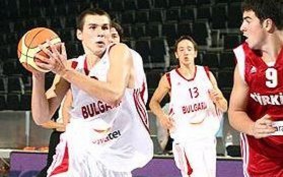 България загуби на старта на Евро 2007