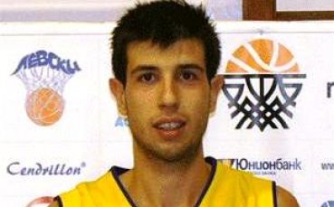 Ямбол ще го има, Хорозови остават