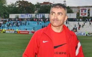 Треньорът на Оцелул: Митал може и да не знае за тима