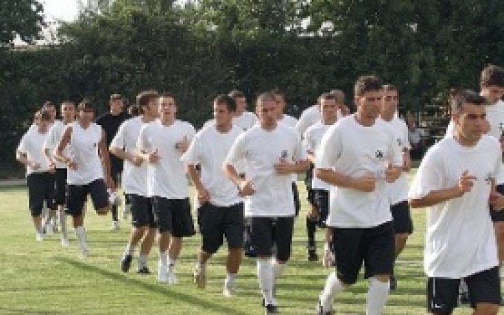 Славия излезе трети, полицията действа