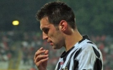 Сакалиев и Камбуров в групата на Локо Пд срещу Левски