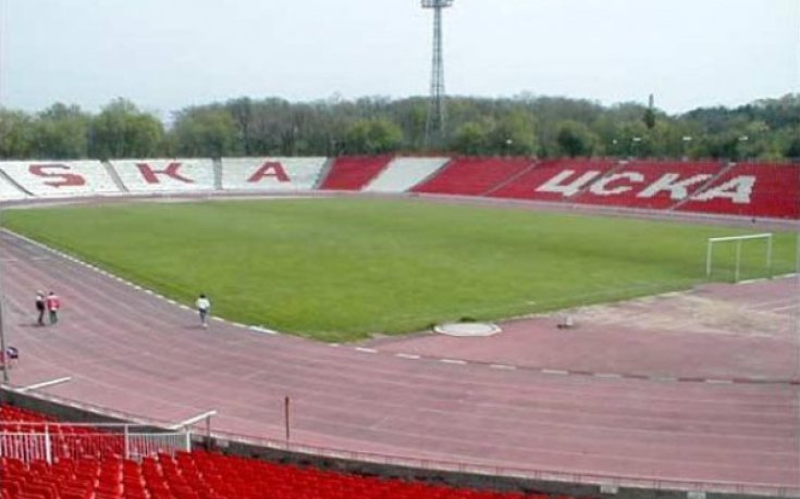 В Рен удивени от шиповете на „Армията”
