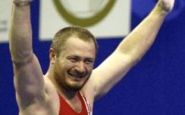 Цагаев със сребро на Световното по вдигане на тежести