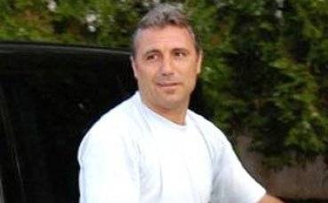 Стоичков няма да води тренировките на Селта